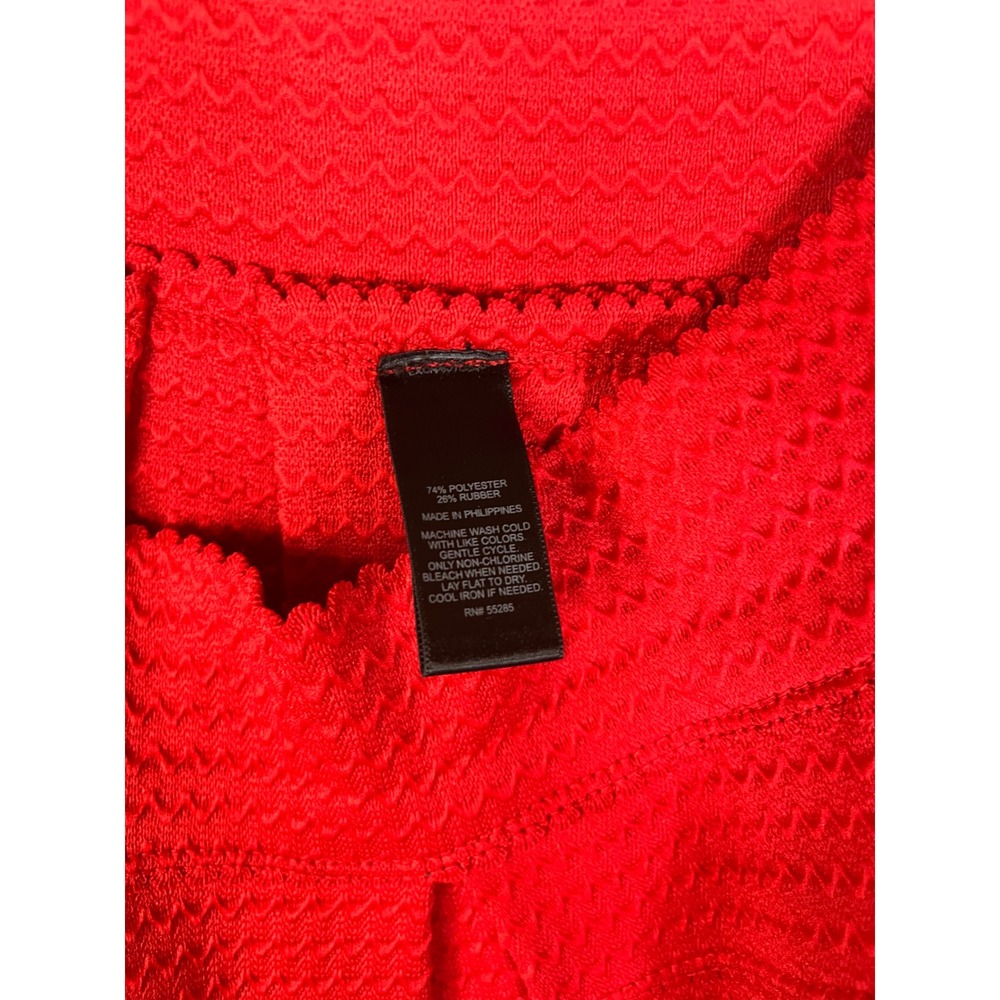 Express women's red textured structured pleated mini skirt Sz XS EUC Y2K preppy - Picture 4 of 5